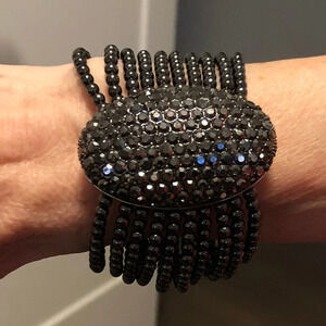 Guess Beaded Faux Rhinestone Stretch Fashion Bracelet w Bling Dark Gray Sz OS